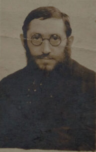 Ike's father
