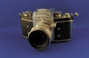 Isi Metzstein's camera